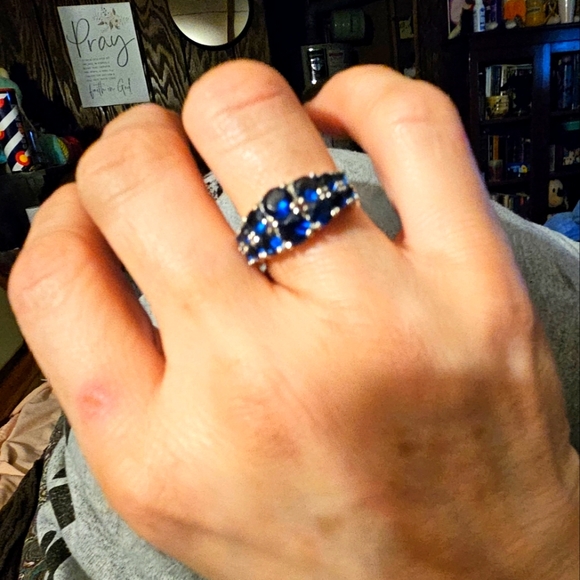 Sapphire .925 ring - Picture 2 of 3